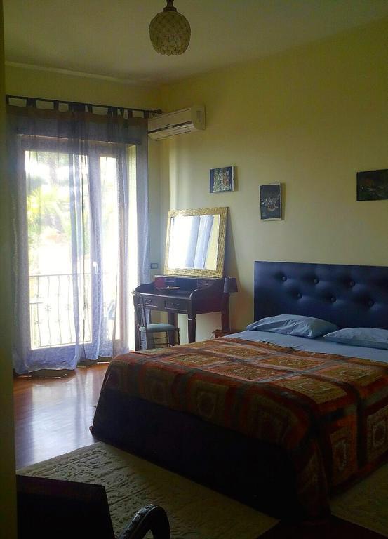 B&B Villa Patrizia Ercolano Szoba fotó